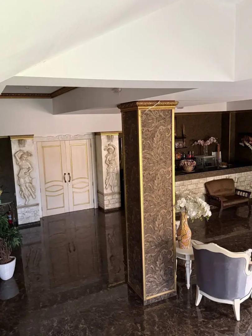 Отель Галар Холл