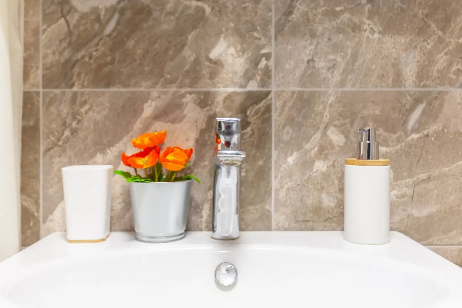 Апартаменты RentPlaza 1 на Гая 27Б