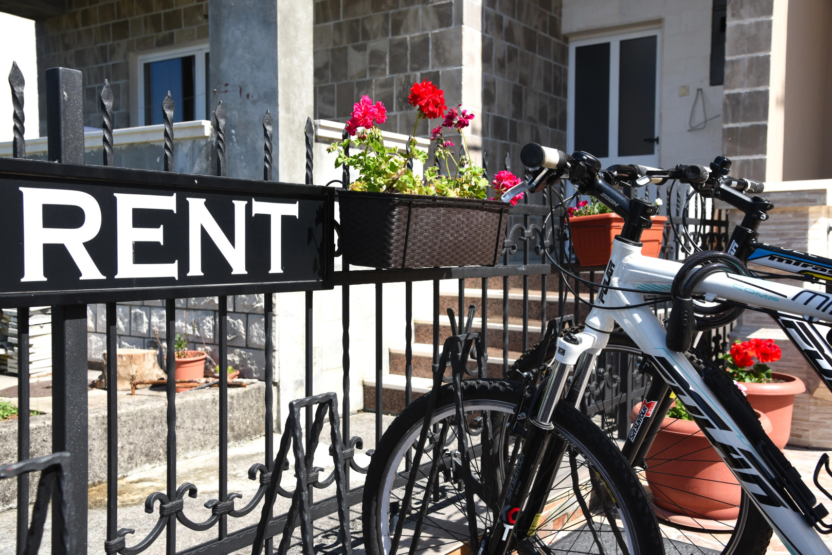 Апарт-Отель D&D Apartments Tivat