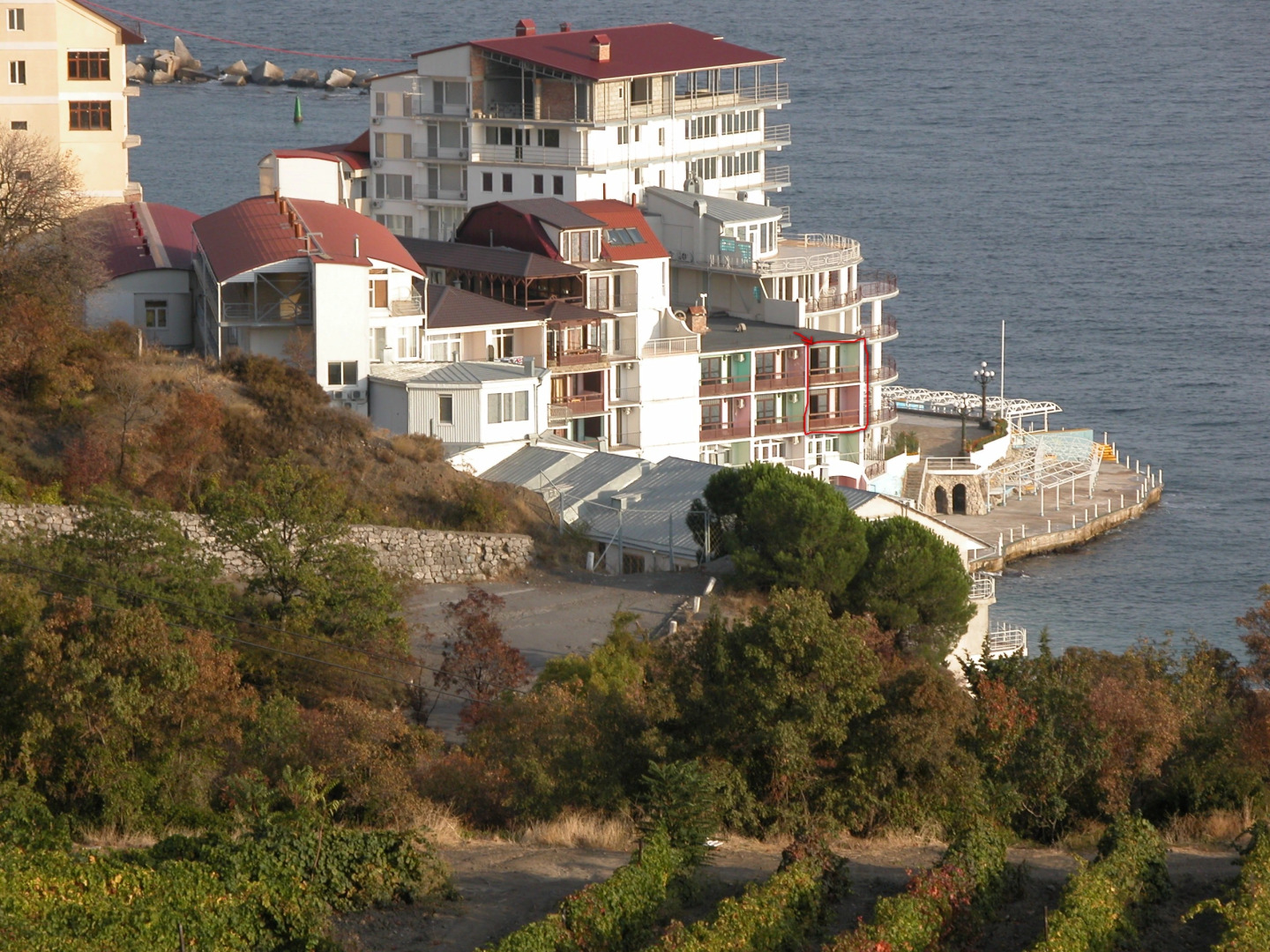 Divo Guest House near sea