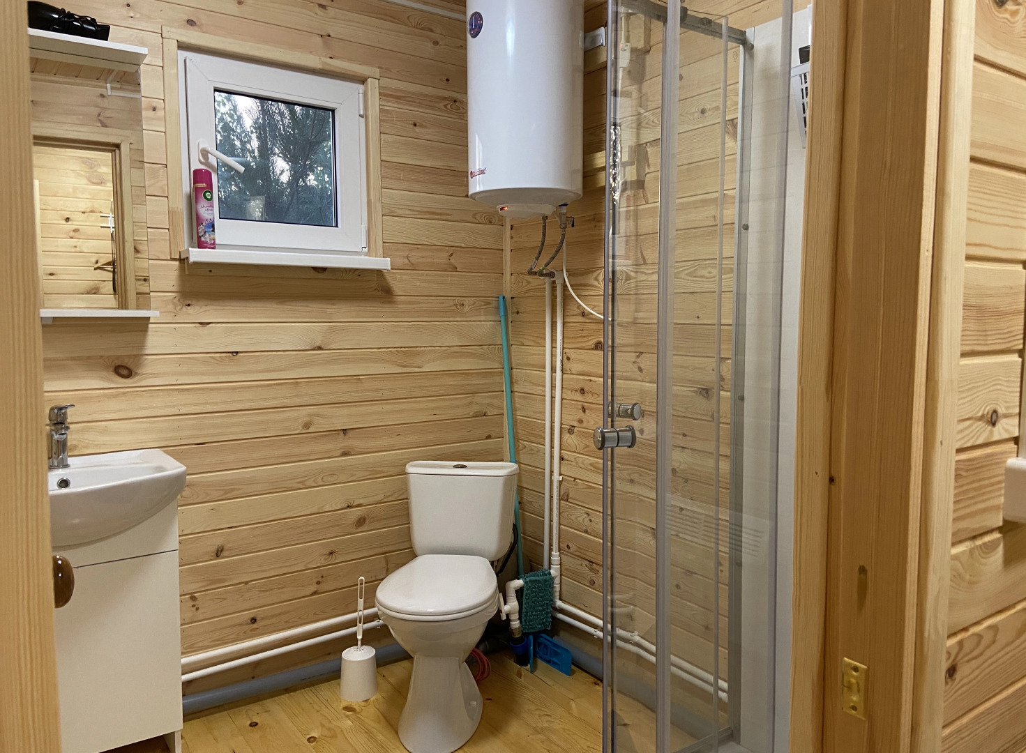 Дом наедине с природой