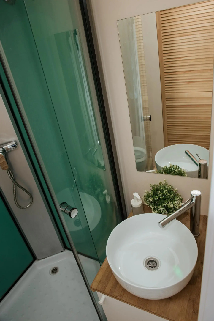 Квартира студия двухуровневая