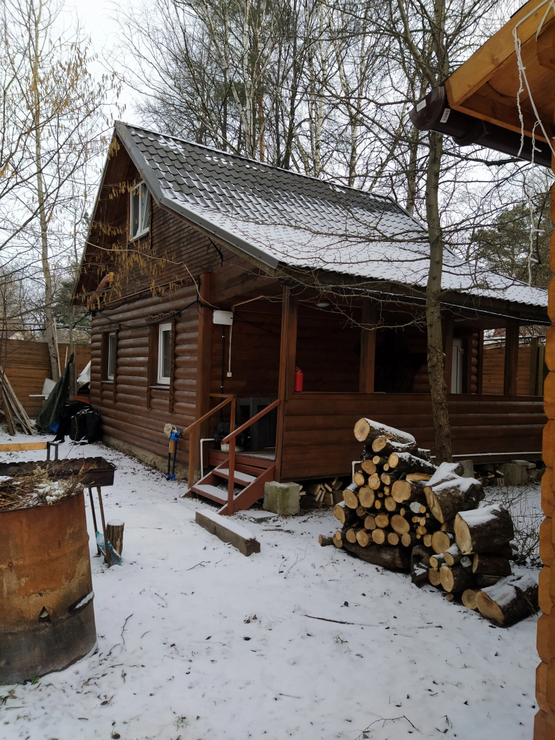Частный дом Домик с Баней в Саду