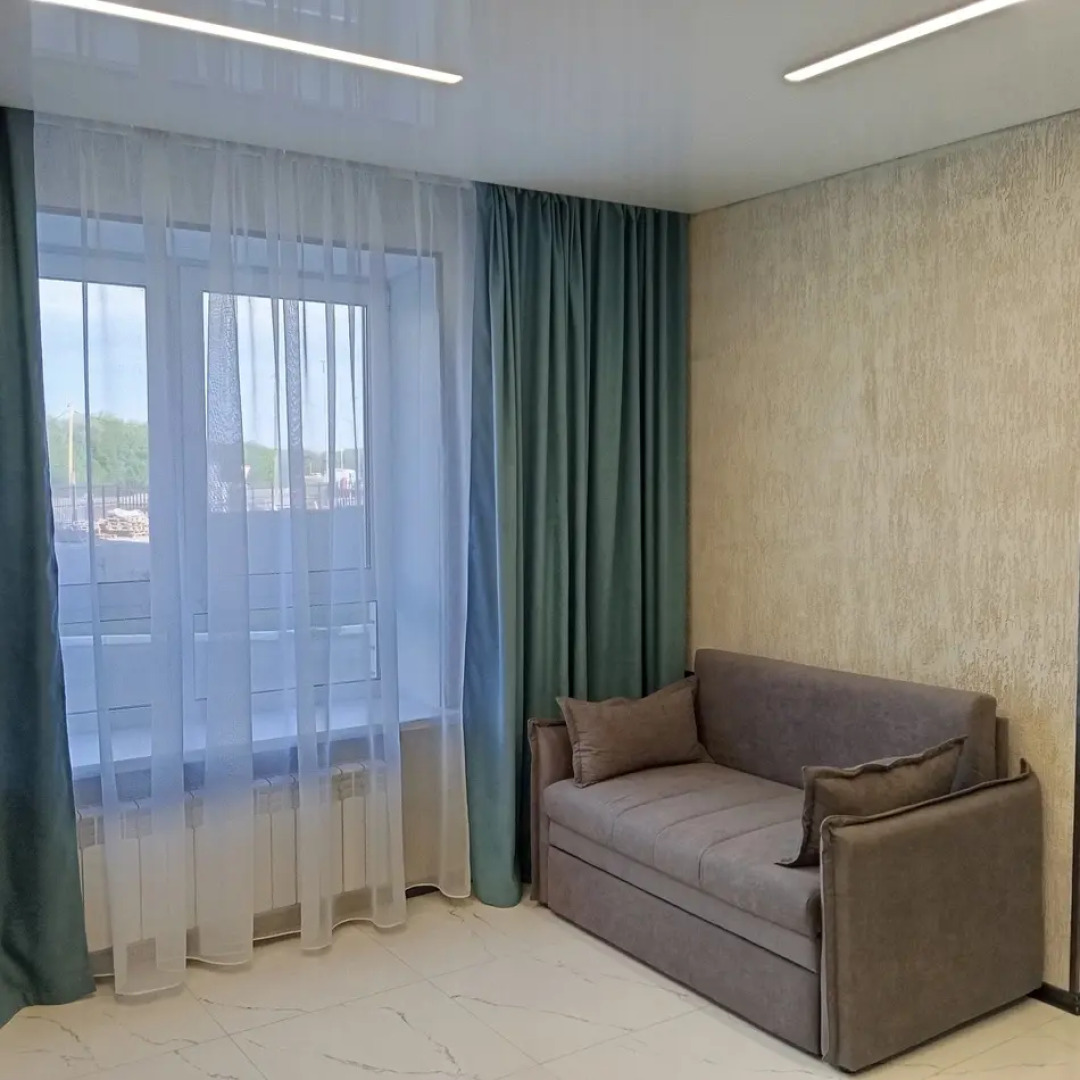 Квартира на Братьев Ткачевых 15