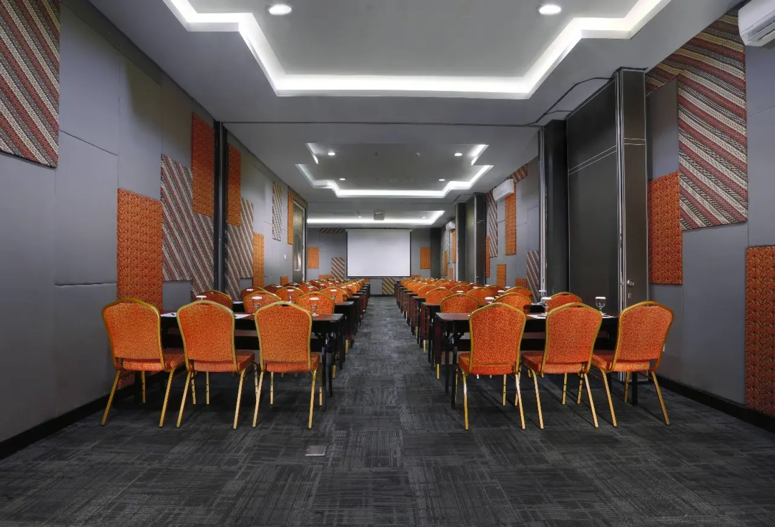 Отель Favehotel Malioboro, Yogyakarta