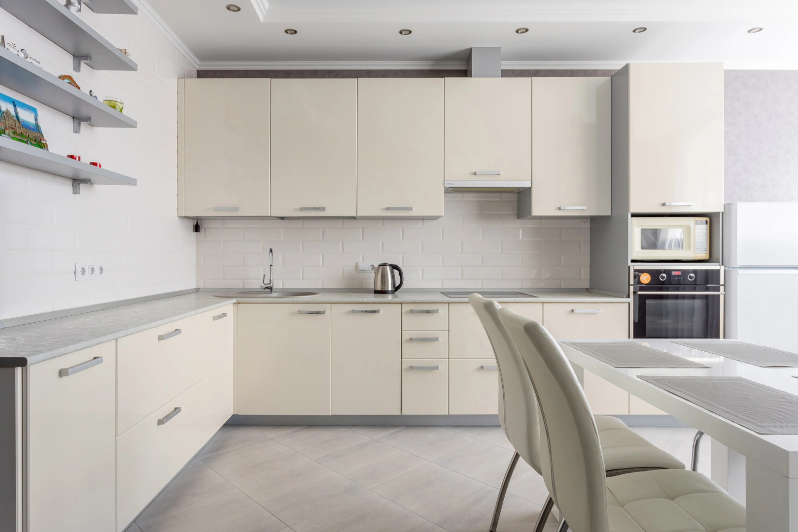 Светлые Апартаменты ЖК Рассвет, Аэропорт, OZ MALL, М4-Дон