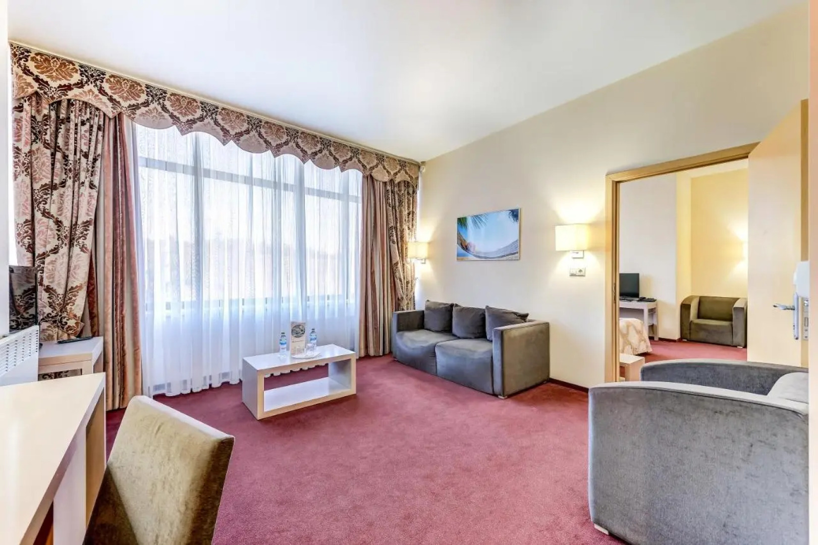 Отель Аквариум, ZONT Hotel Group