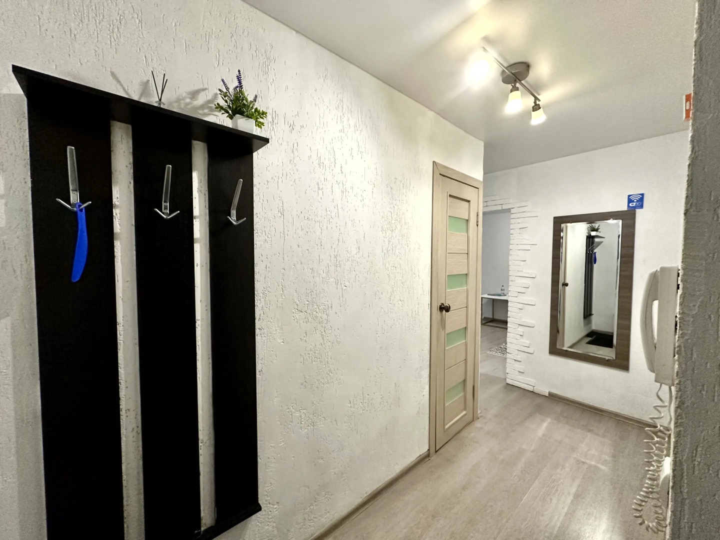 Квартира Двухкомнатная Сети На время на ул. Лежневская