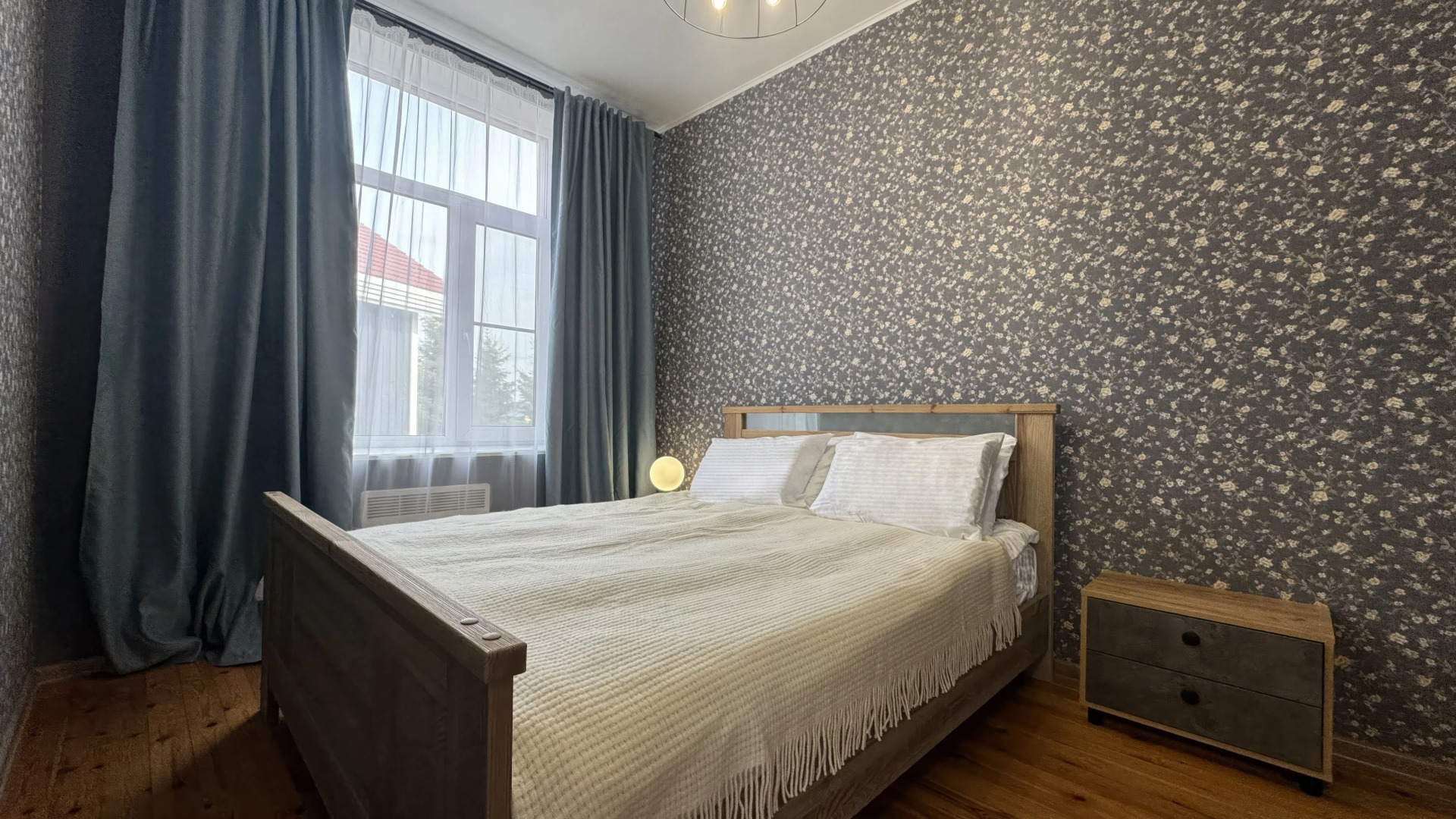 Апартаменты Таунхаус с сауной в центре у набережной