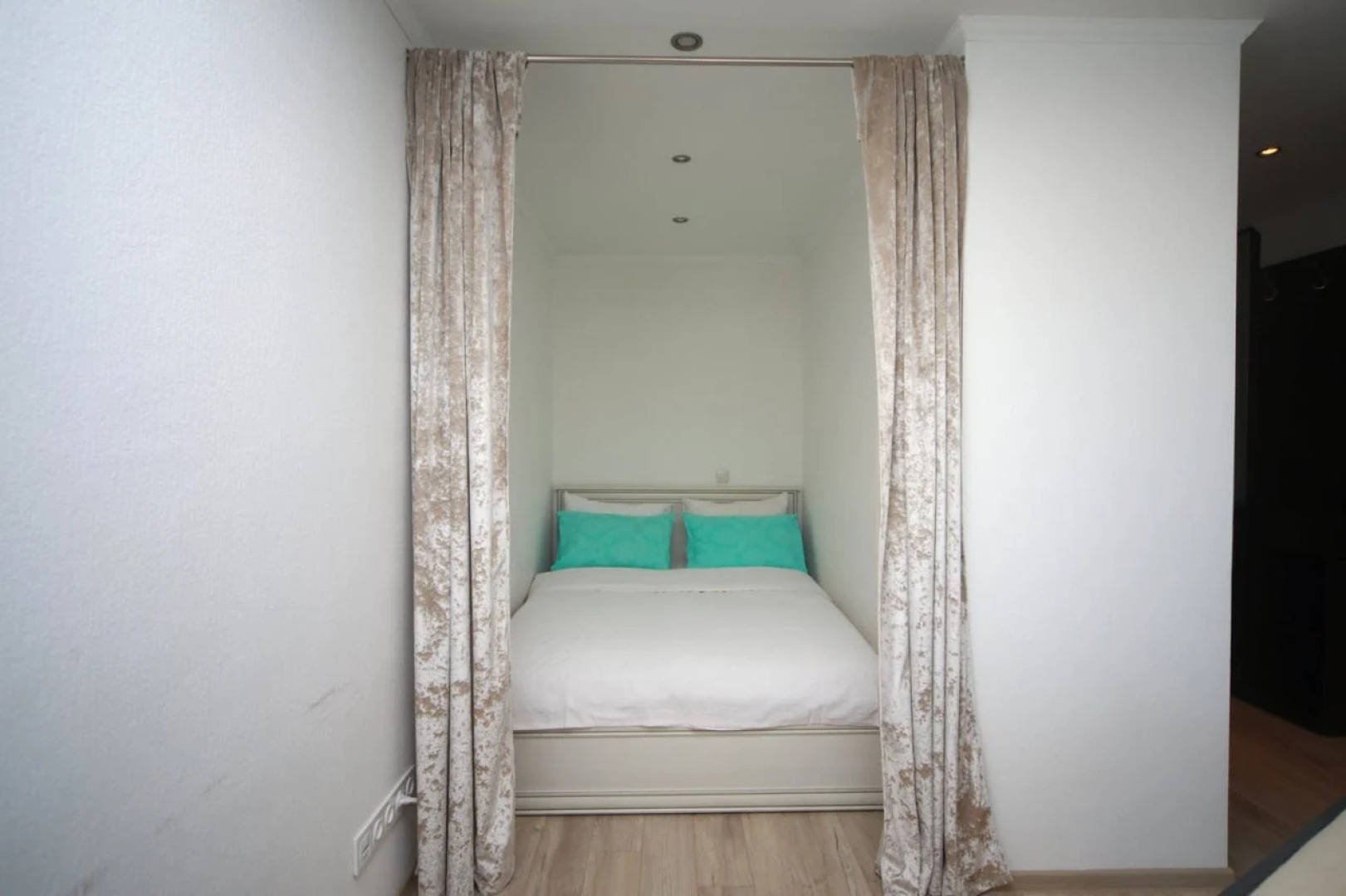 Апартаменты Однокомнатные Якуба Коласа Цум