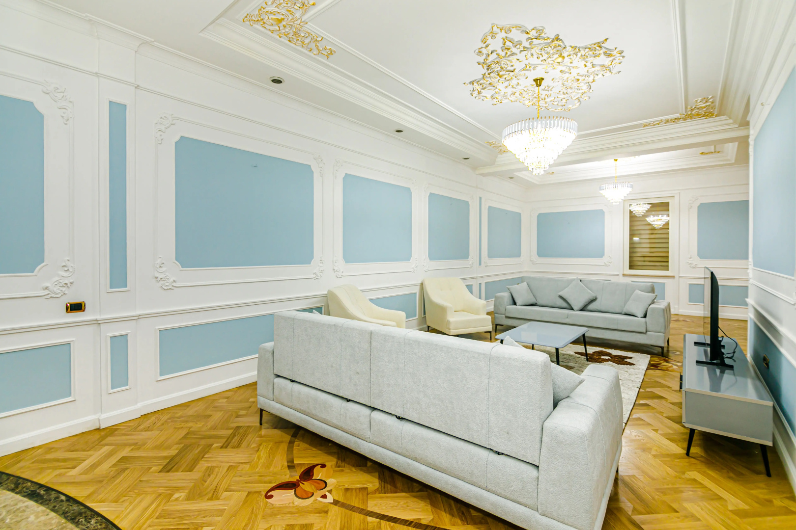 Апартаменты Luxury 7 Bedroom in Nizami street