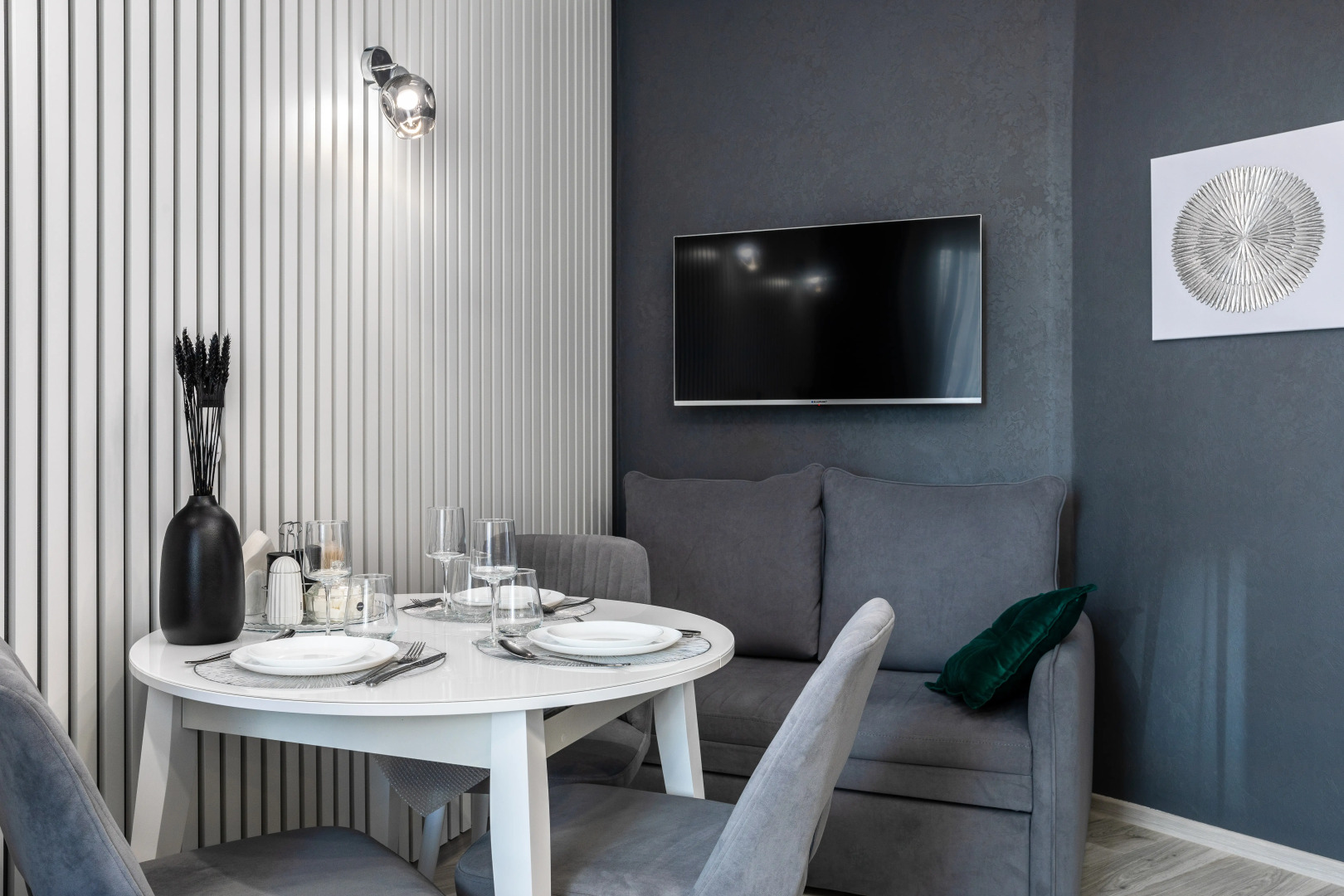 Квартира класса люкс у реки в центре Рыбной деревни, остров Канта в Калининграде