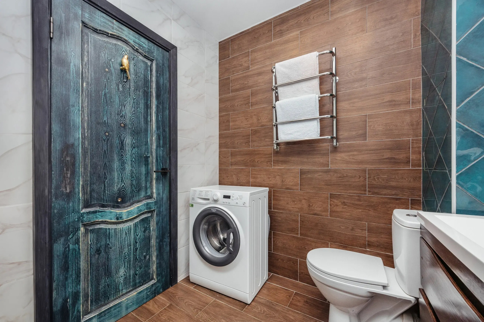 Апартаменты Дизайнерская студия около подъемника