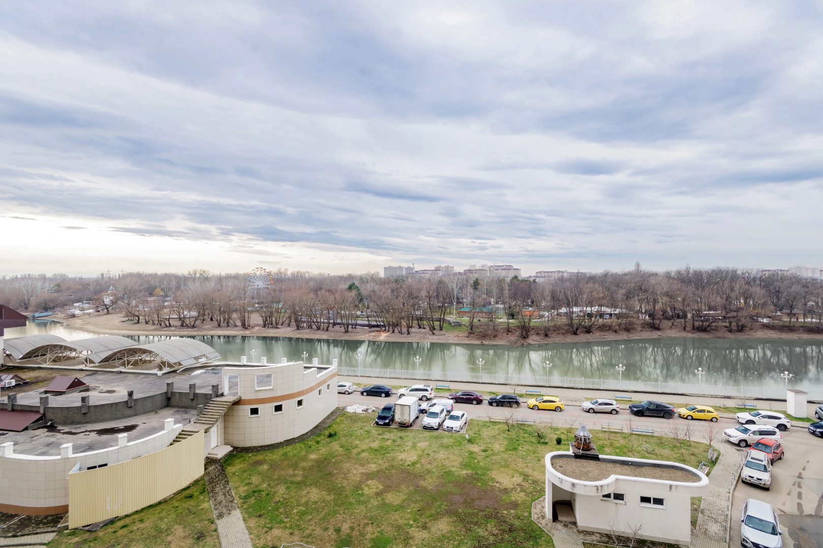 Апартаменты ApartGroup на Кубанской набережной31/1