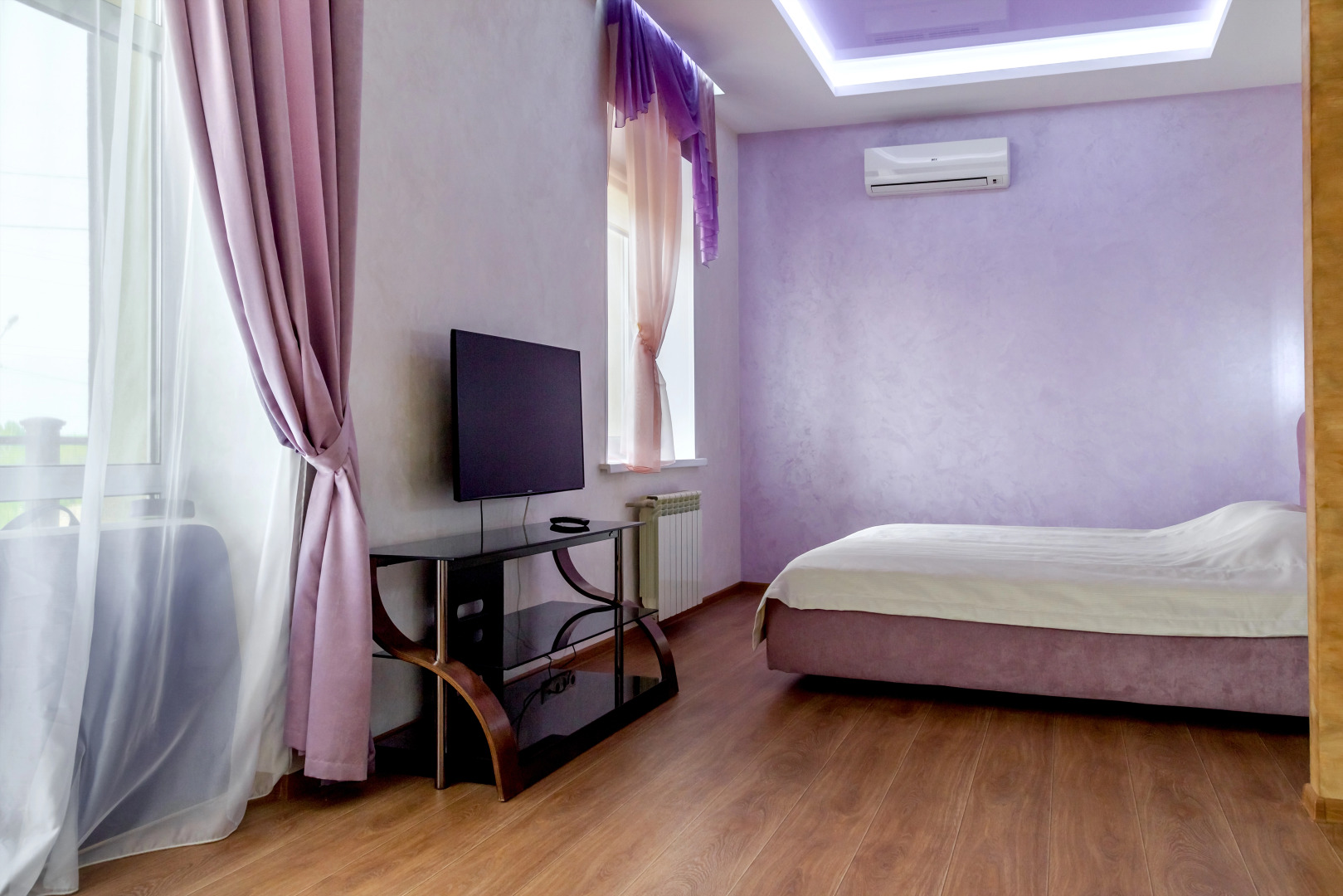 Отель Wild West