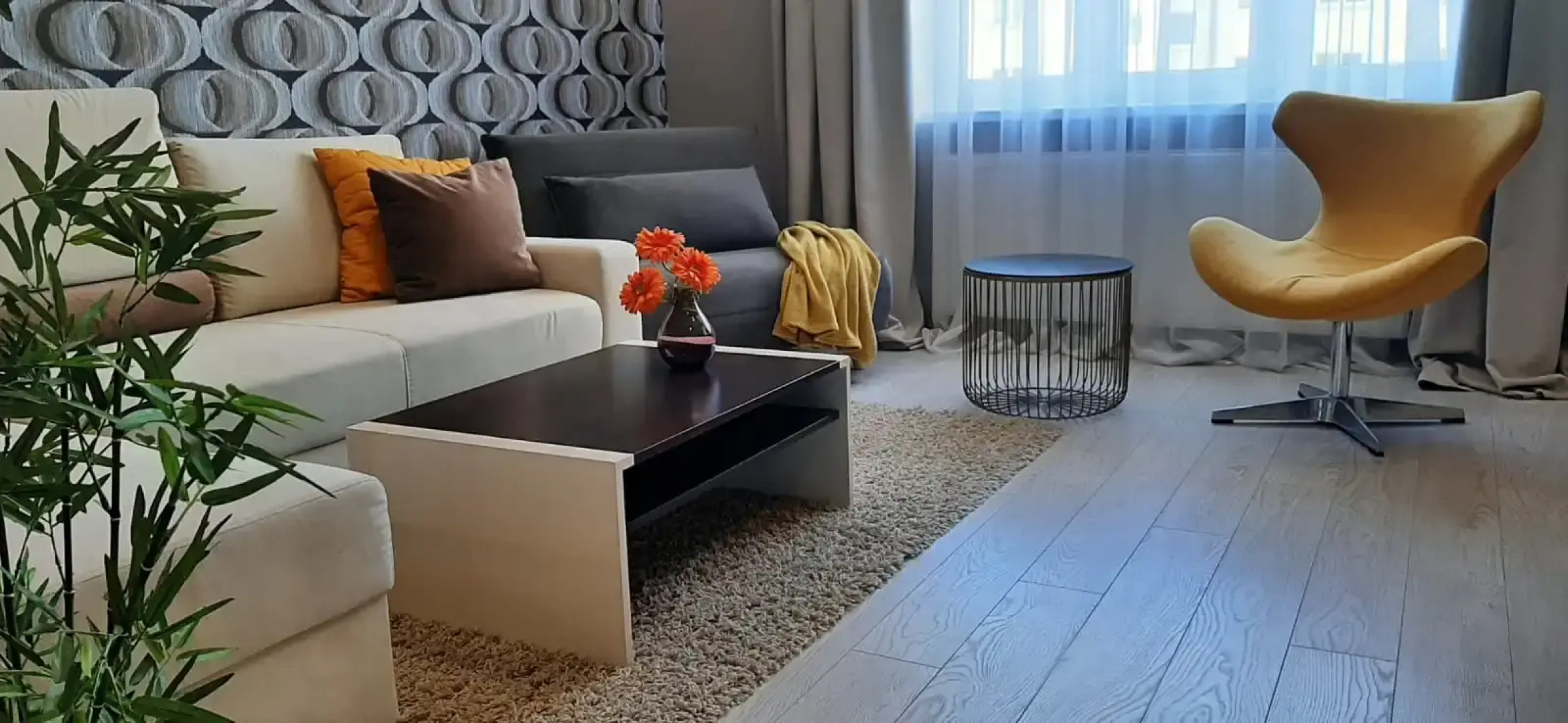 Апартаменты новые двухкомнатные  в центральном районе