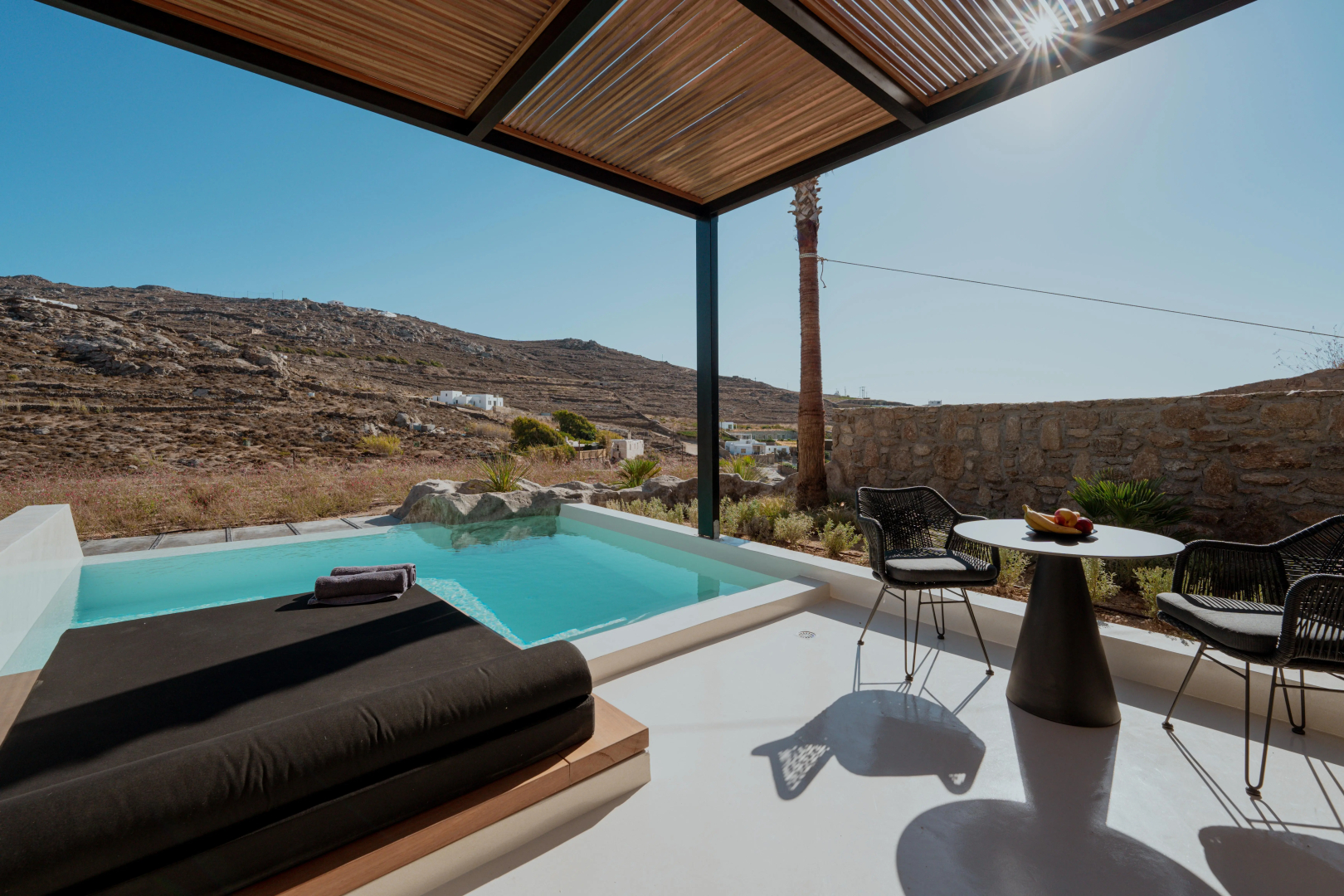 Отель Ftelia Black Villas