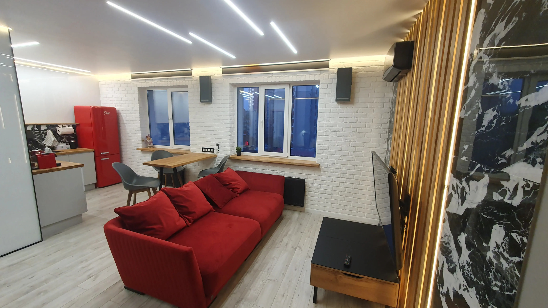 Квартира RED STUDIO