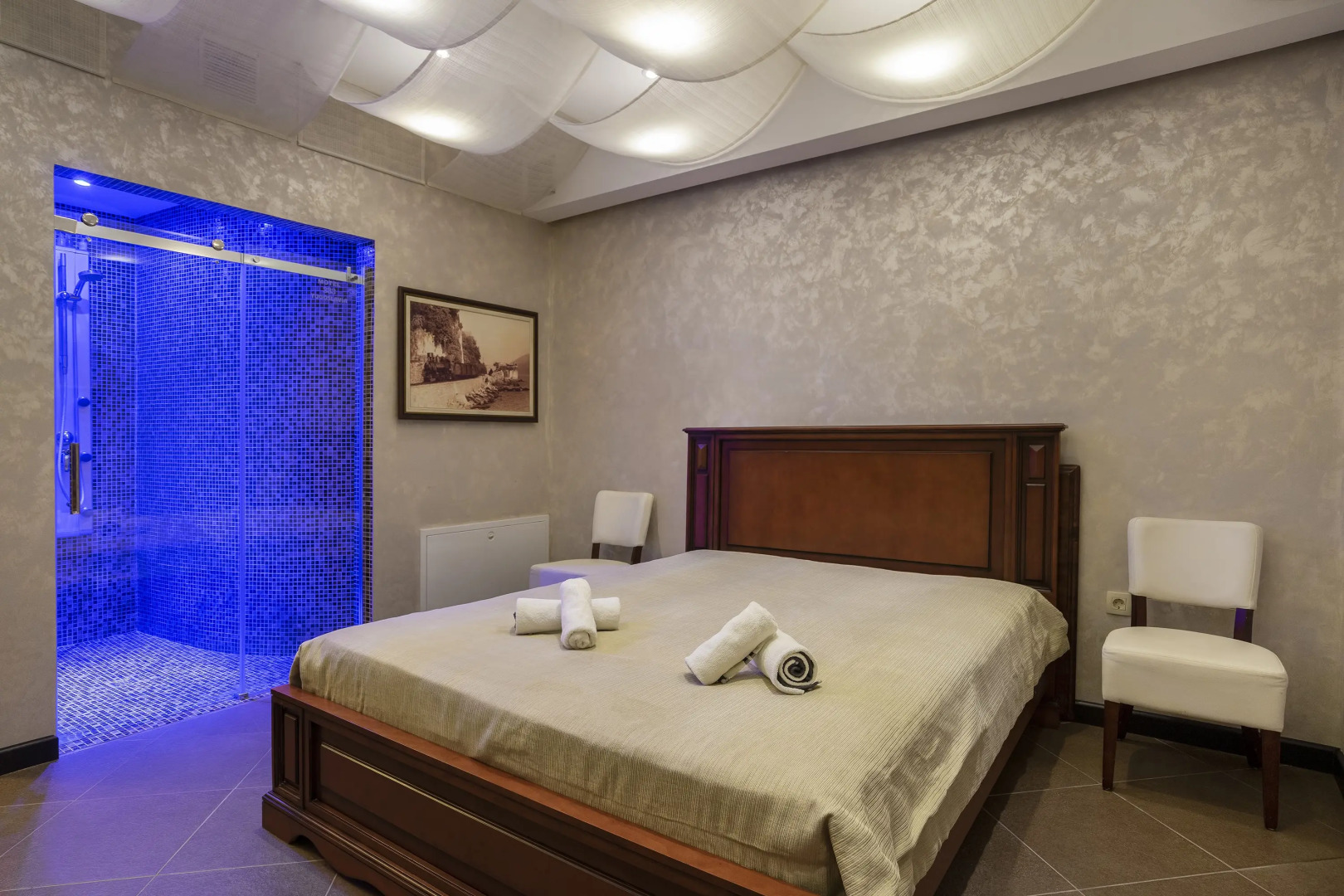 Yugoslavia Mini-Hotel