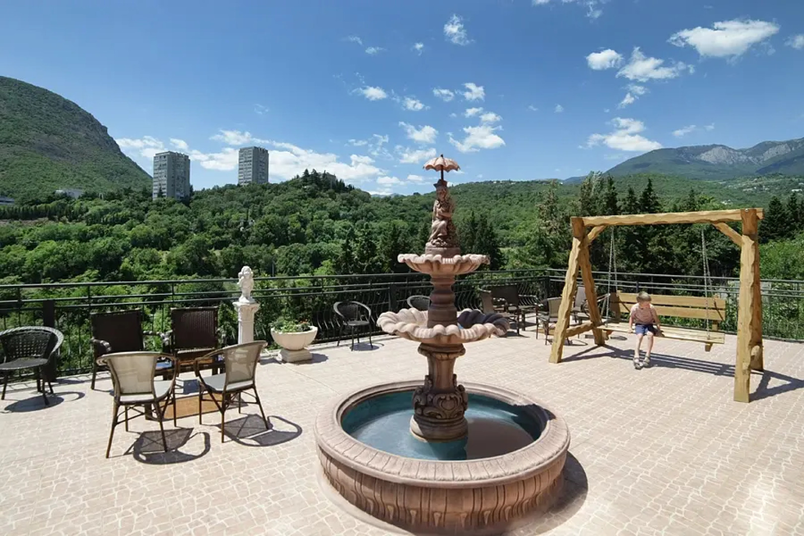 Flamingo Hotel Partenit