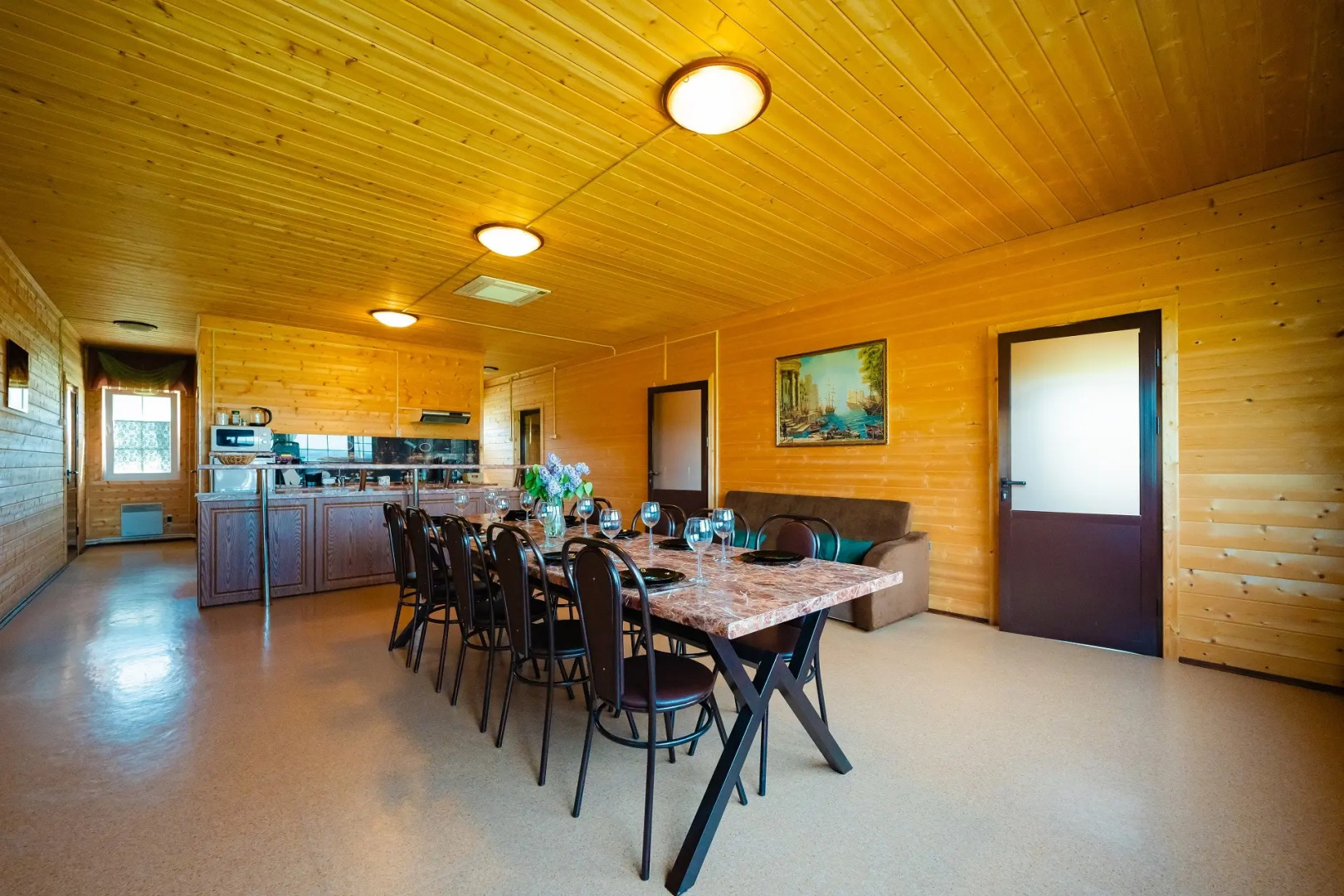 Частный дом на берегу озера Плещеево 57Б