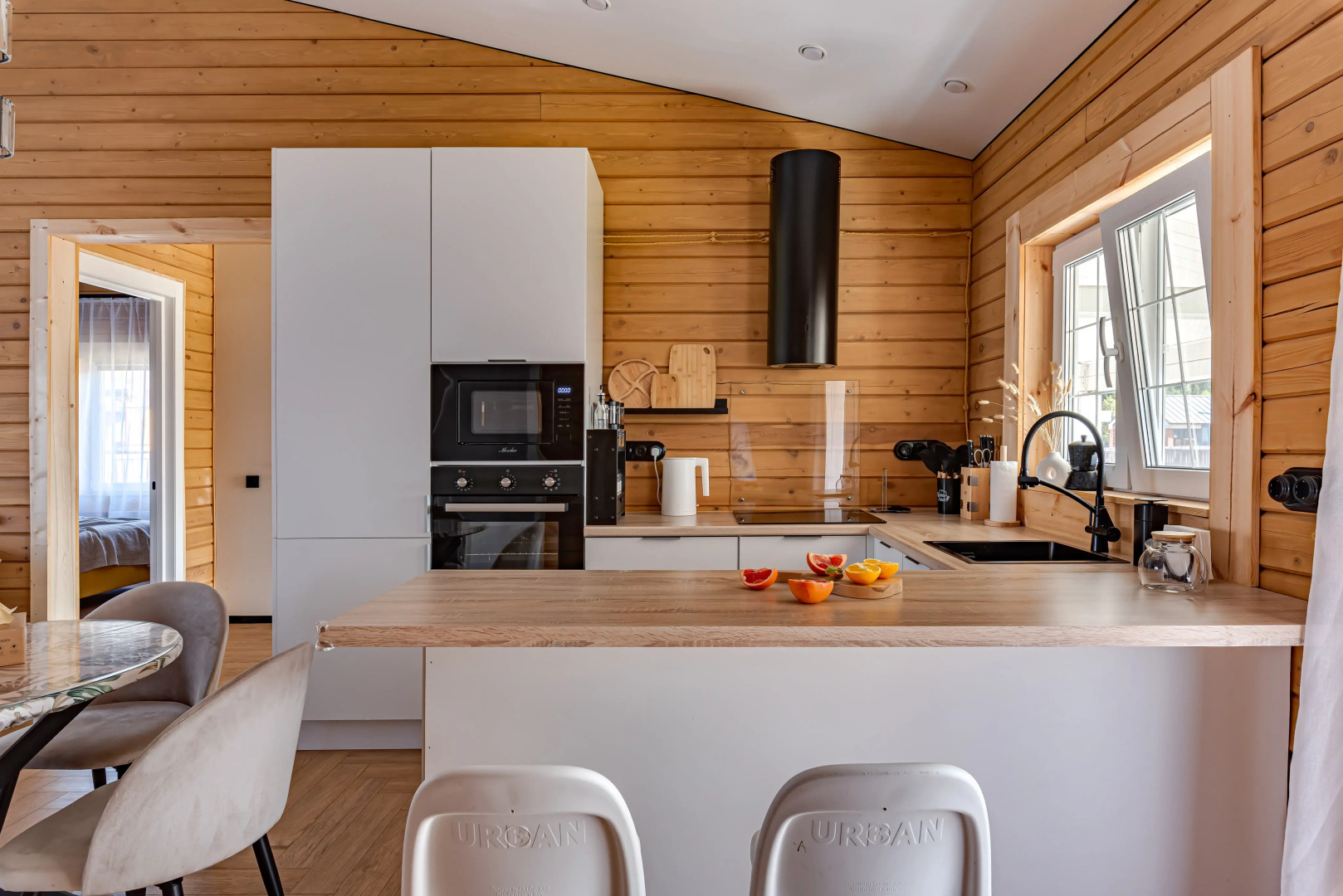 Частный Дом Просторный от Sheluha House