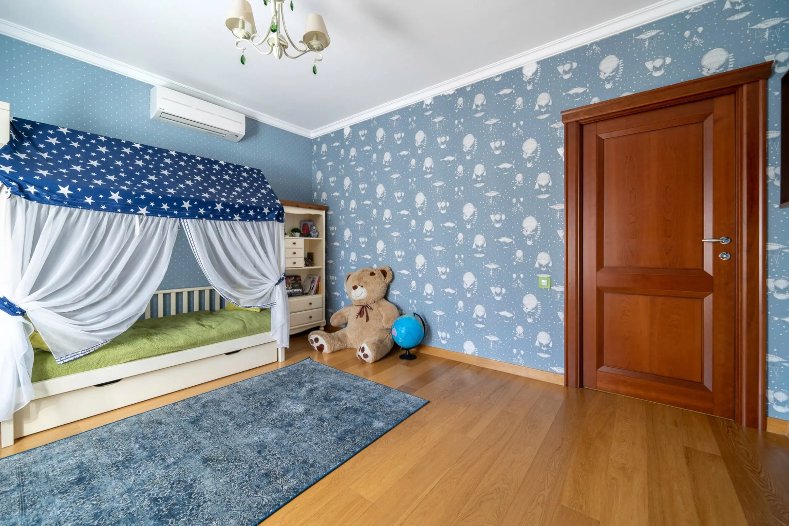 Частный дом Таунхаус в Репино