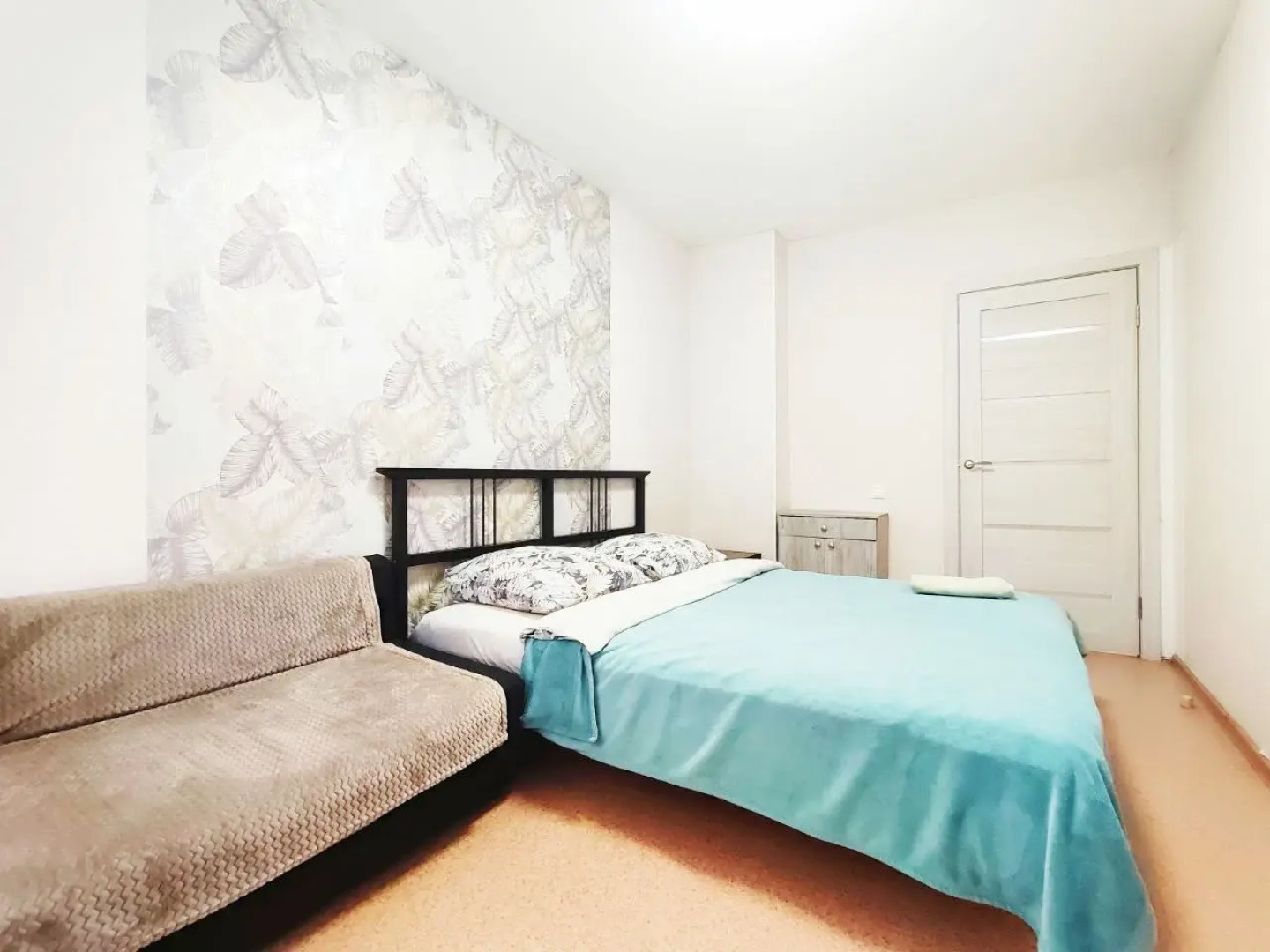 Квартира Евро Двушка 1 на Щорса 12