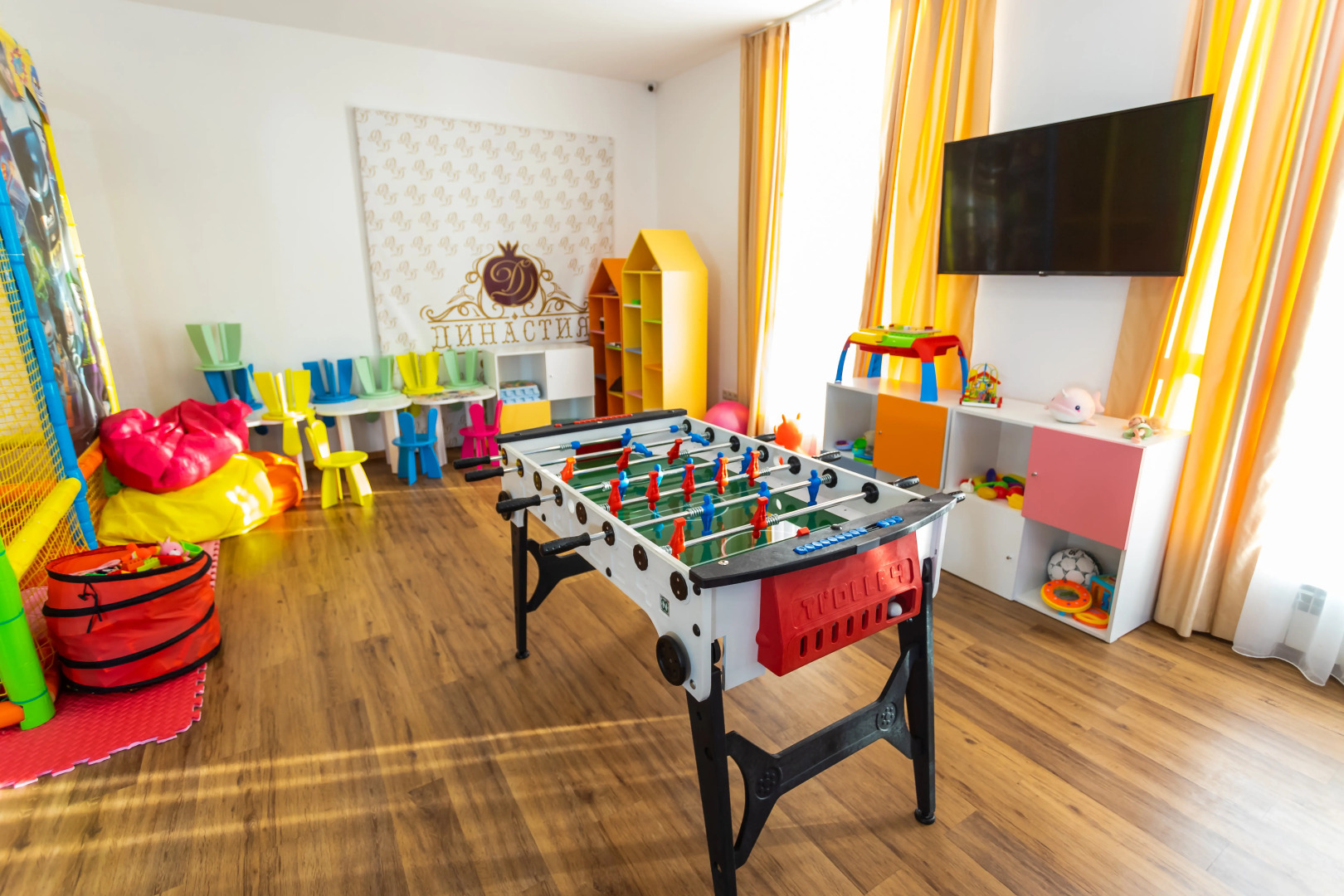 Отель Династия