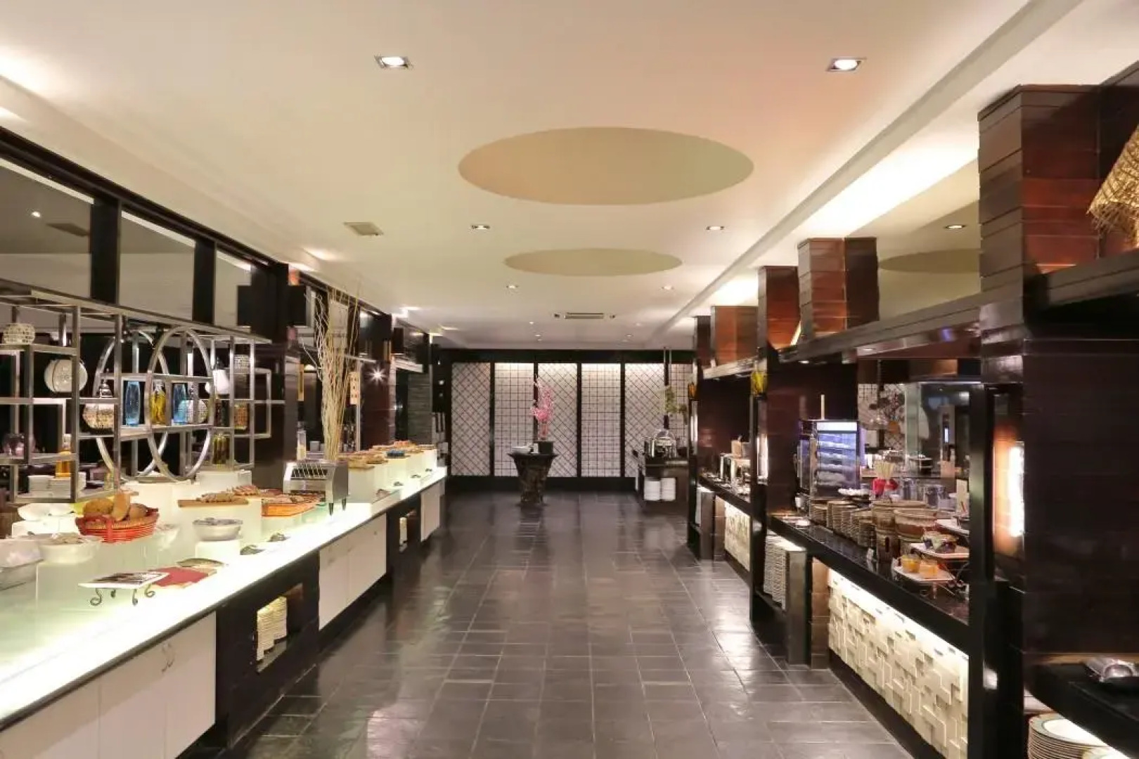 Отель Cyberview Resort & Spa