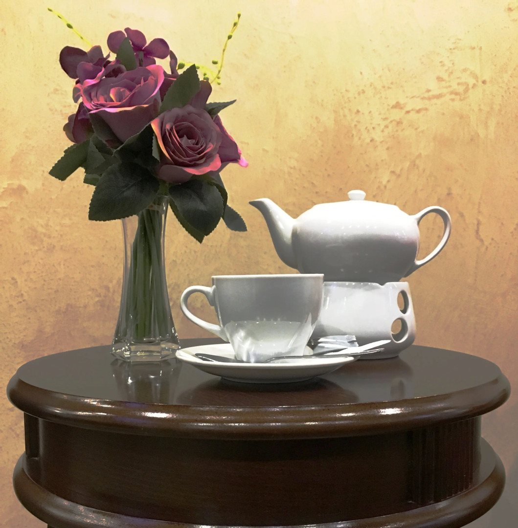 Отель Моника