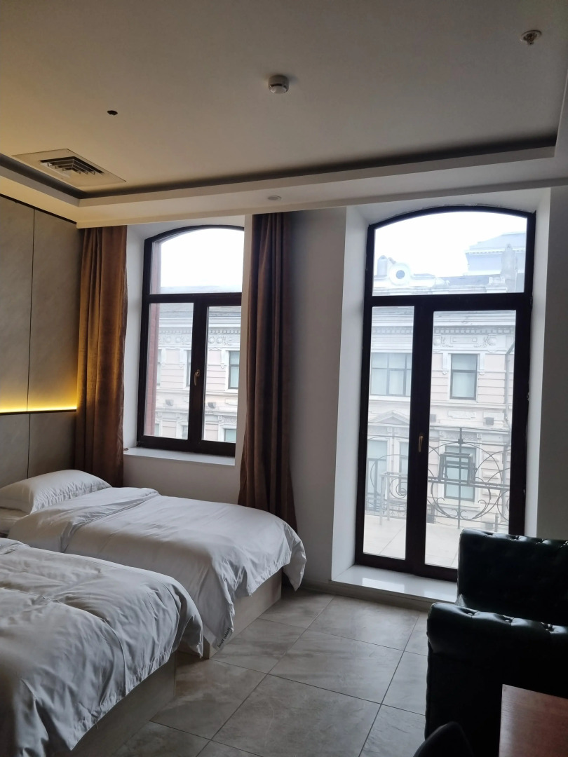 Отель Holiday Hotel