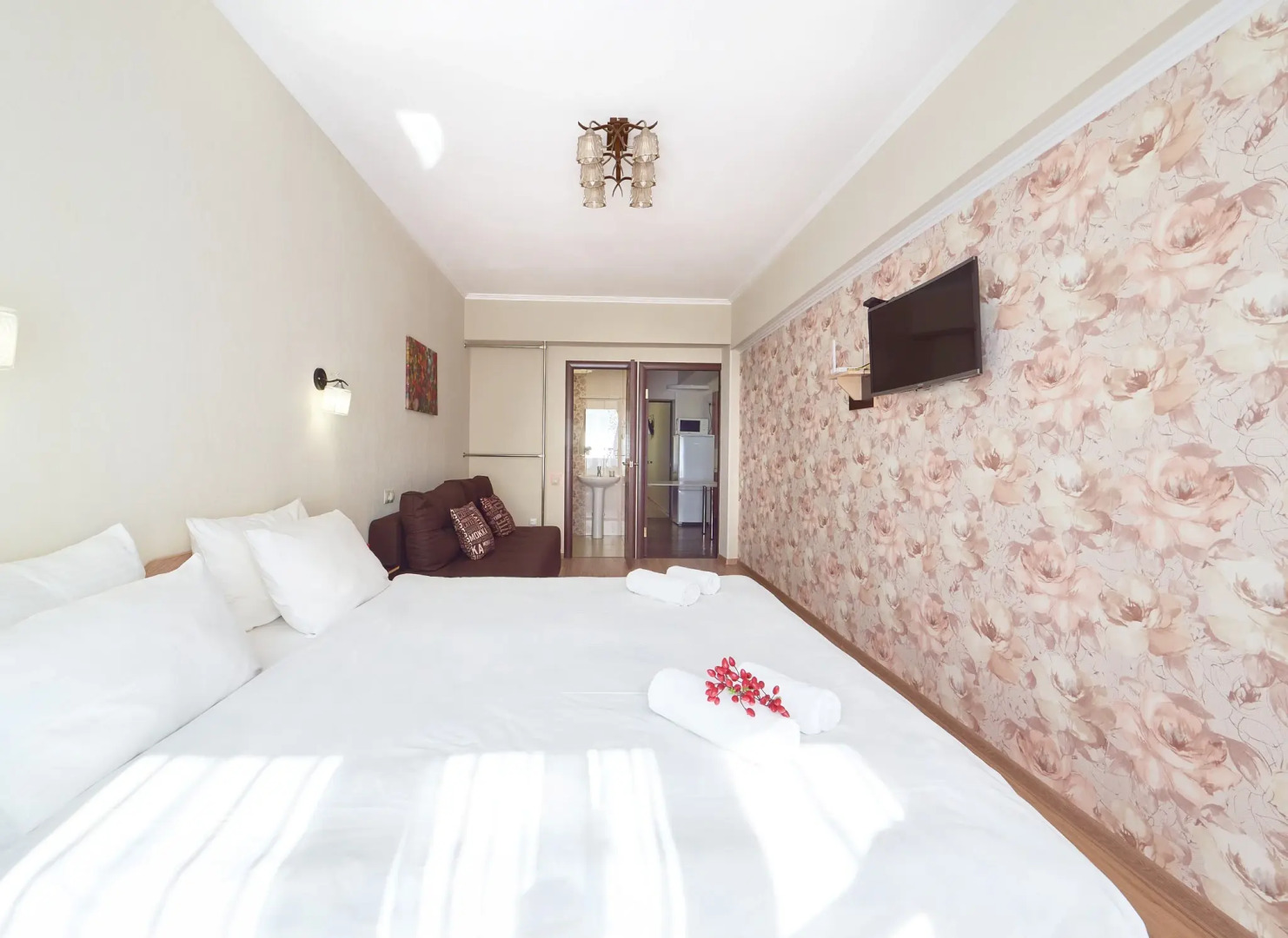 Апартаменты Барбарис Ирины Савельевой - Рядом с парком, долиной роз и красным солнышком