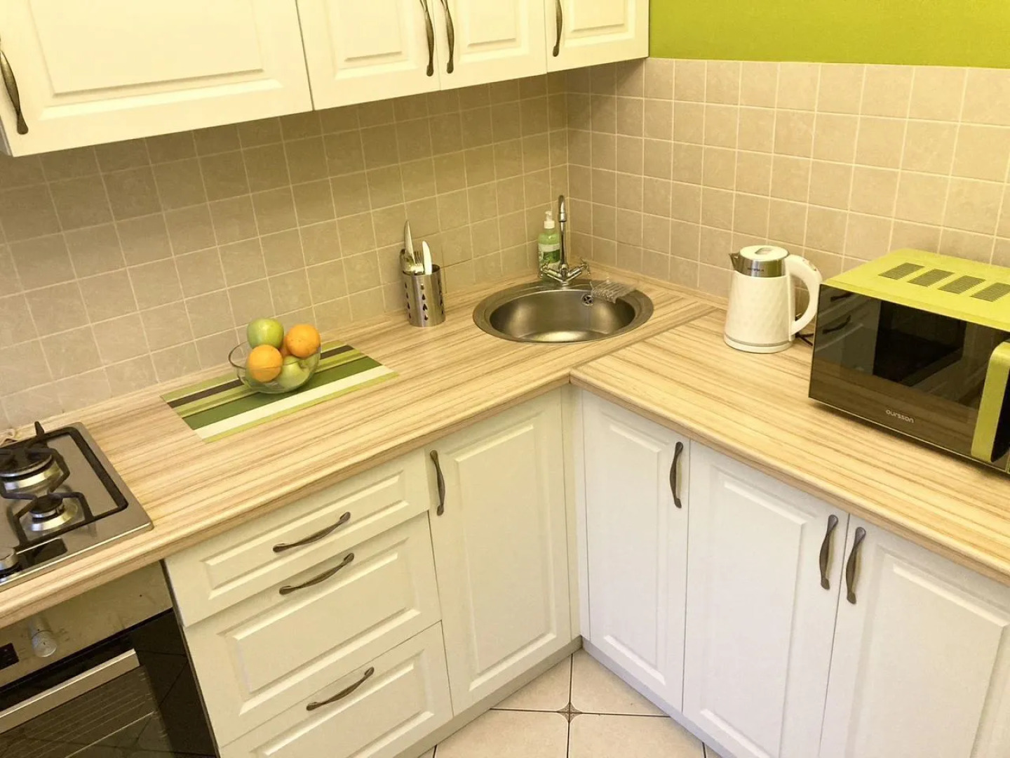 Апартаменты на улице Июльских Дней 14