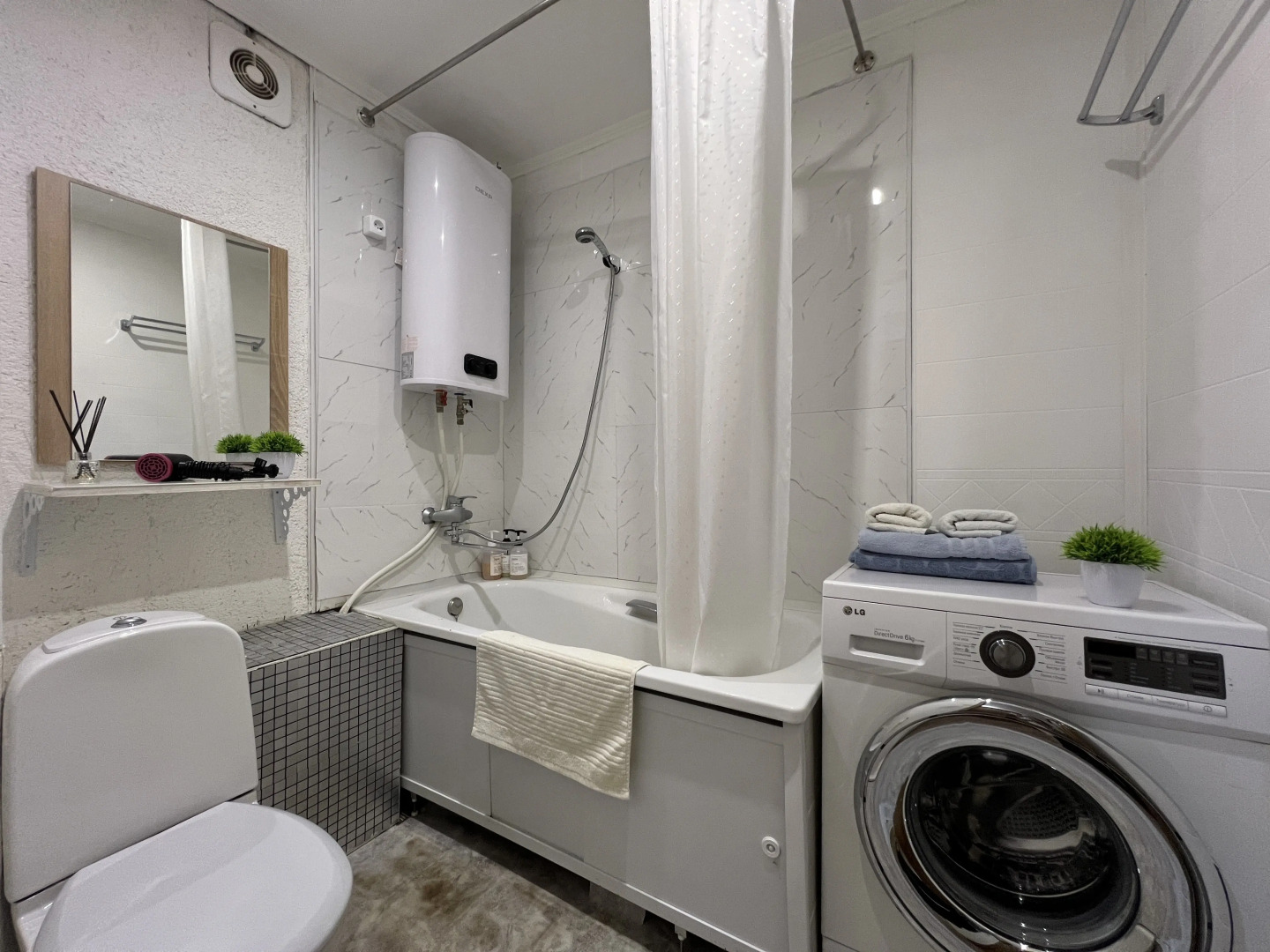 Апартаменты 1-ком Победы 23-5 Сахалин центр КакДома