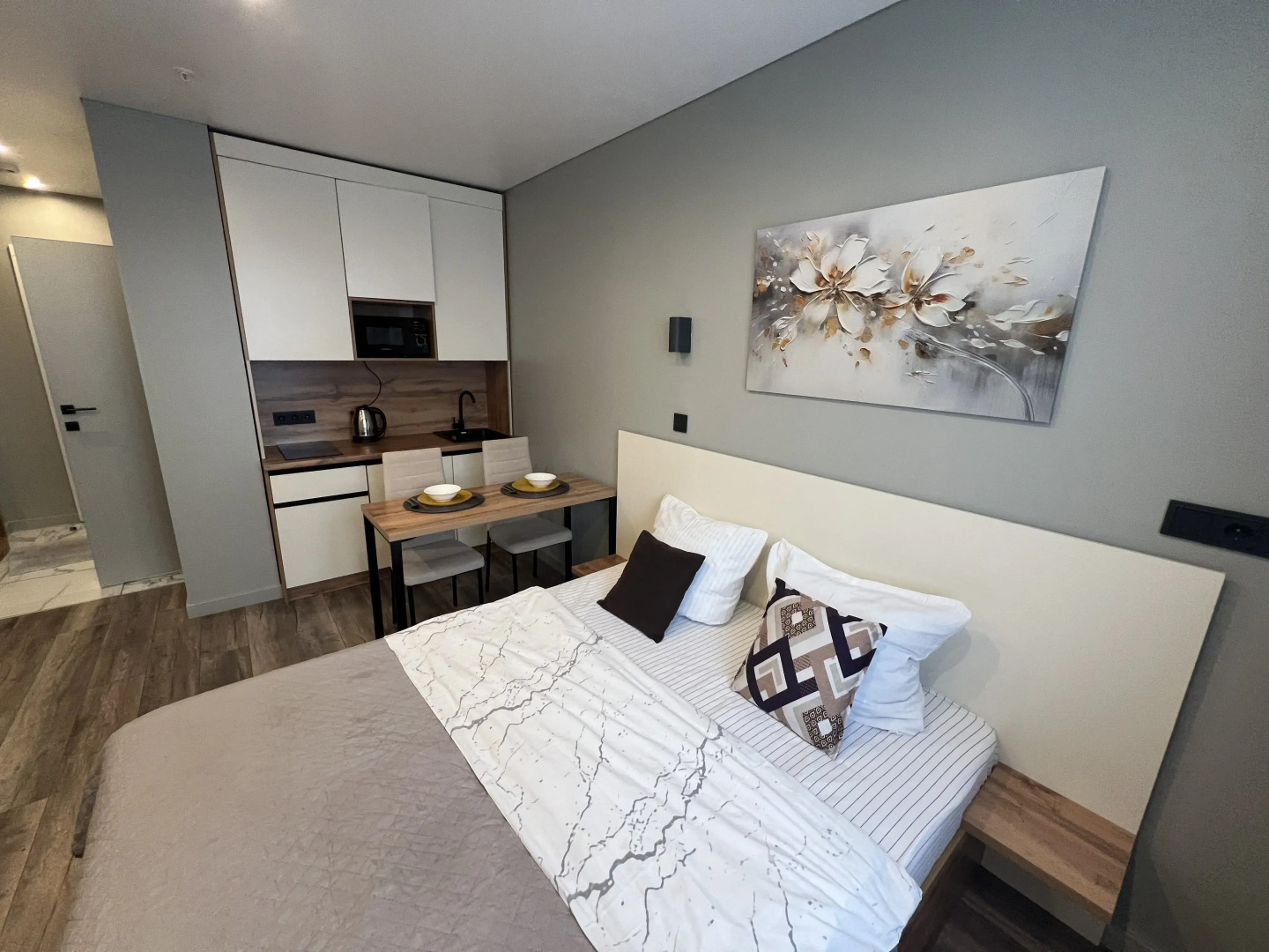 Апартаменты Салют Аполлон