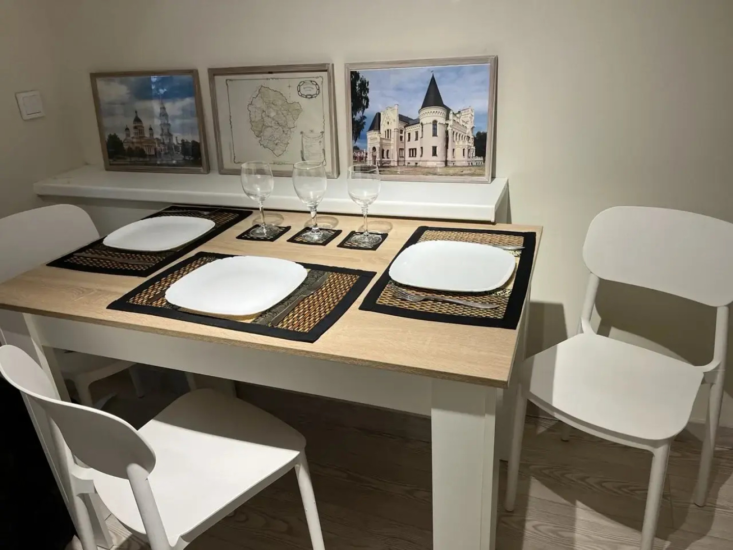 Апартаменты с отдельным входом Neoclassic