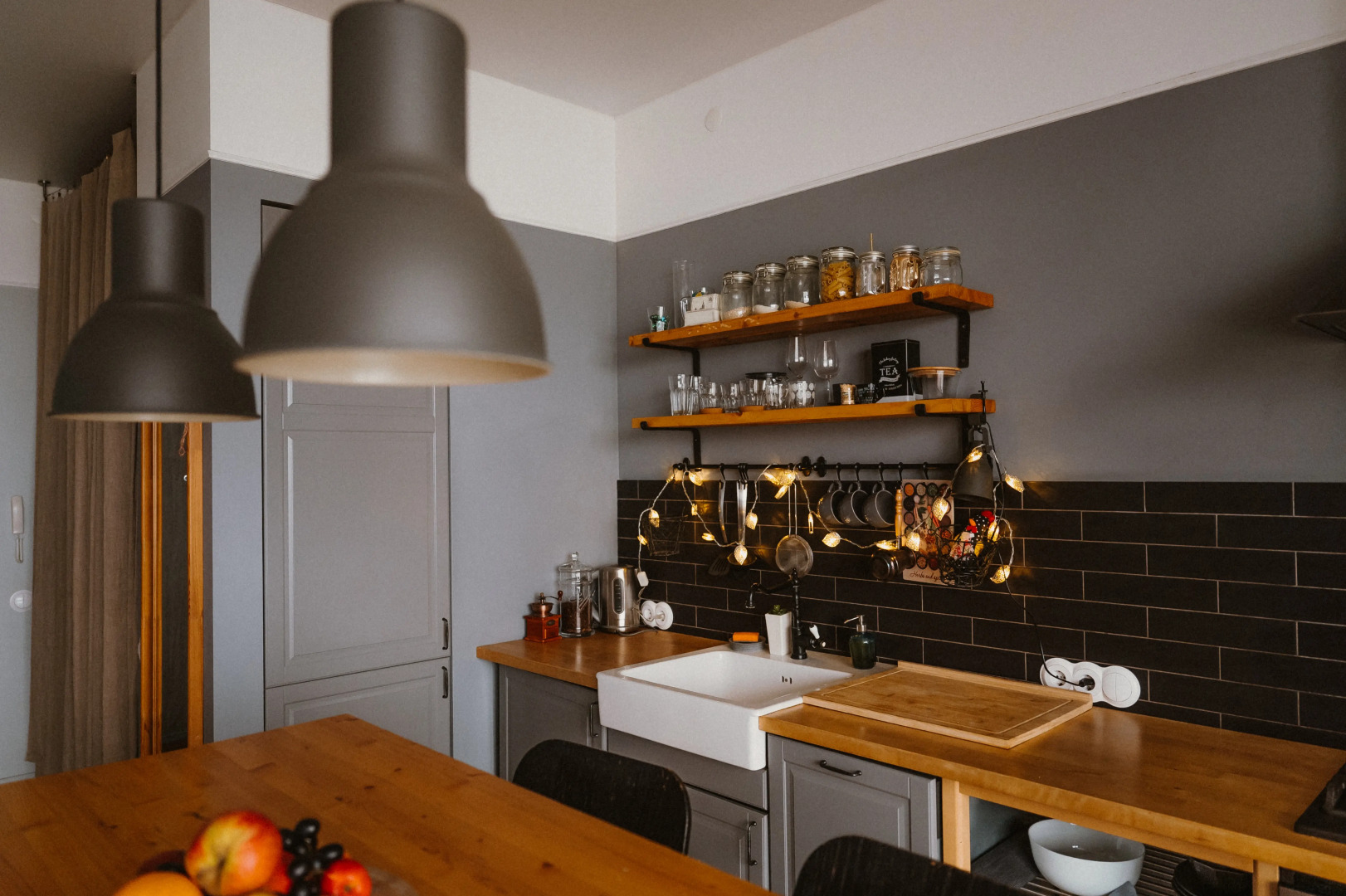 Апартаменты Дизайнерские с Панорамными Окнами