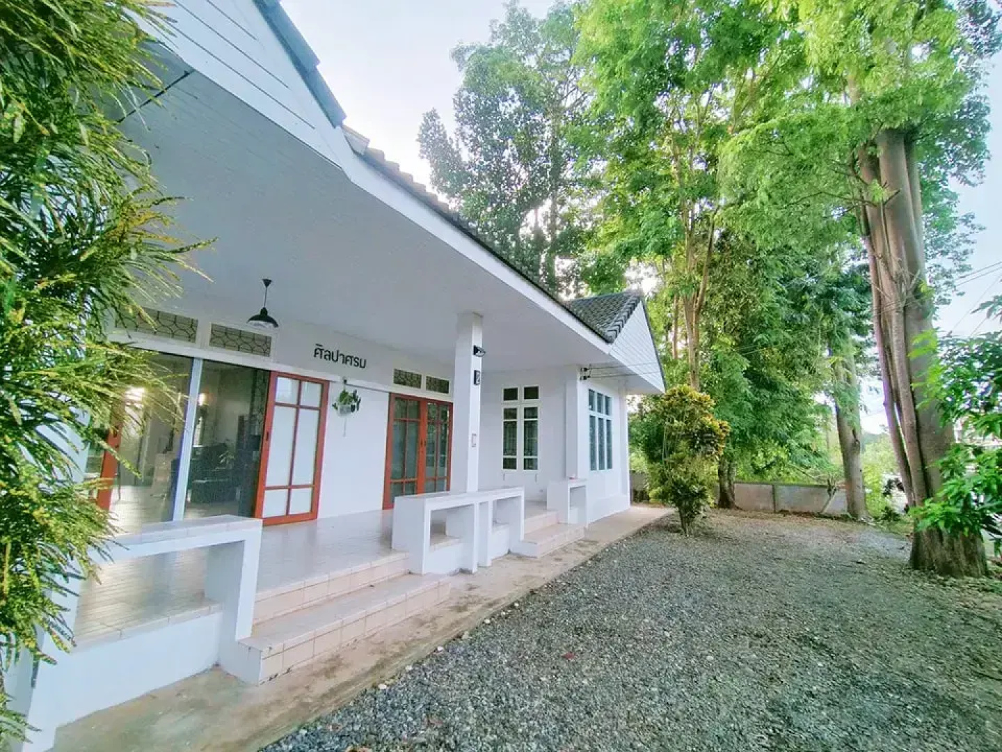 Гостевой дом Silpasom ARTstay Suratthani