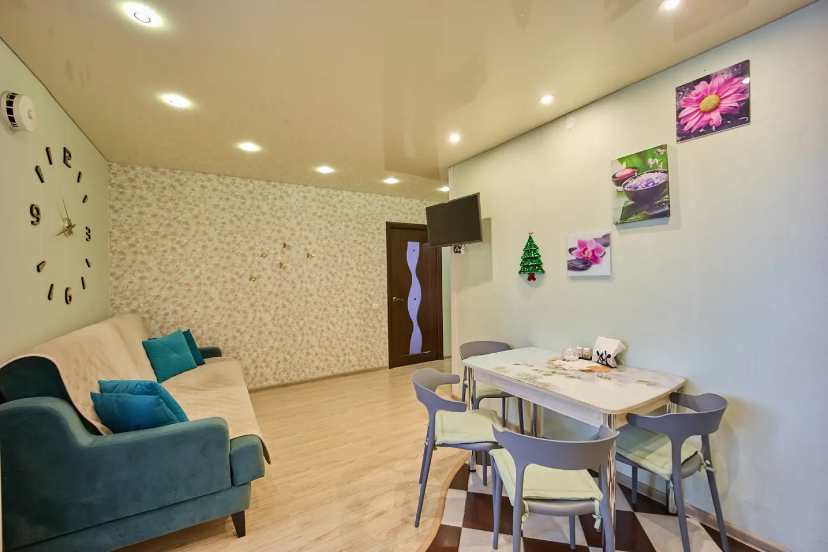 Квартира Просторная 2Комнатная с Видом на Город