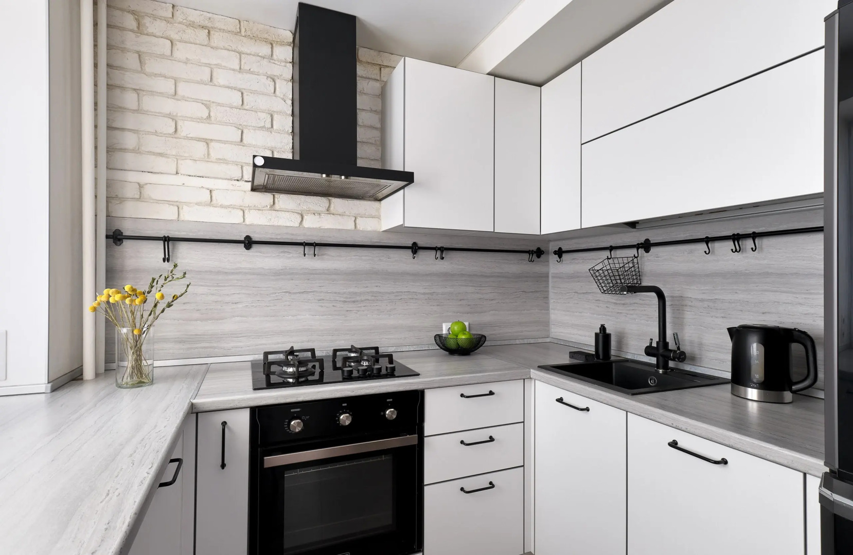 Апартаменты Большие рядом с метро и Заливом