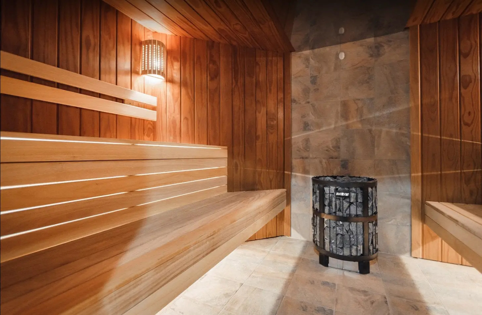 Отель Golden Tulip Krasnodar