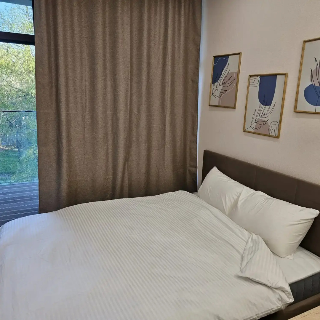 Апартаменты студия 404