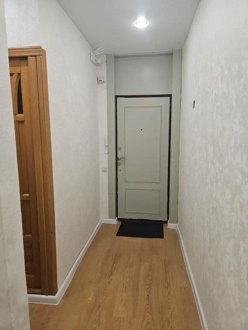 Квартира Двухкомнатная квартира с дизайнерским ремонтом на Гудованцева 51