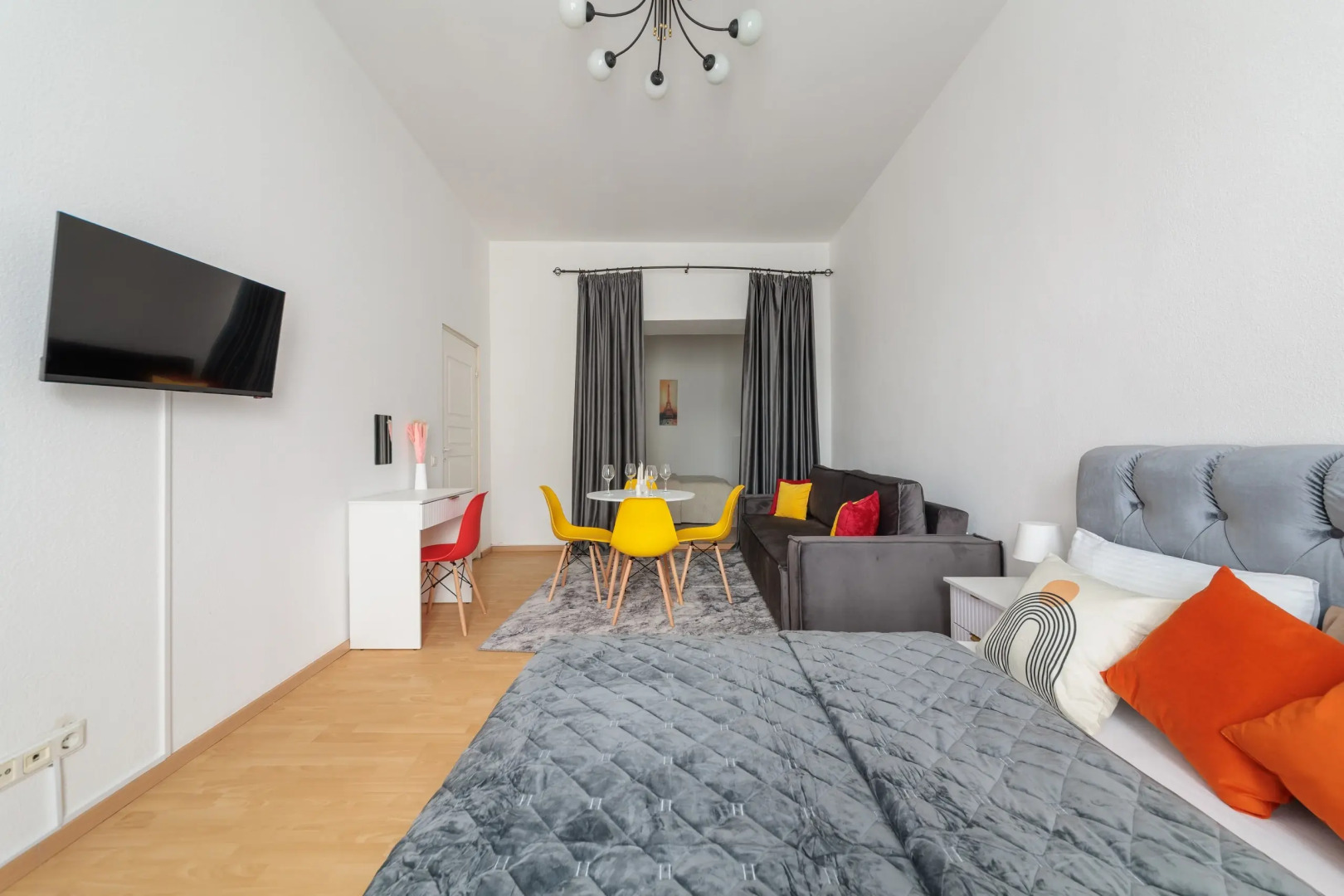 Апартаменты Евро Двухкомнатные у Эрмитажа