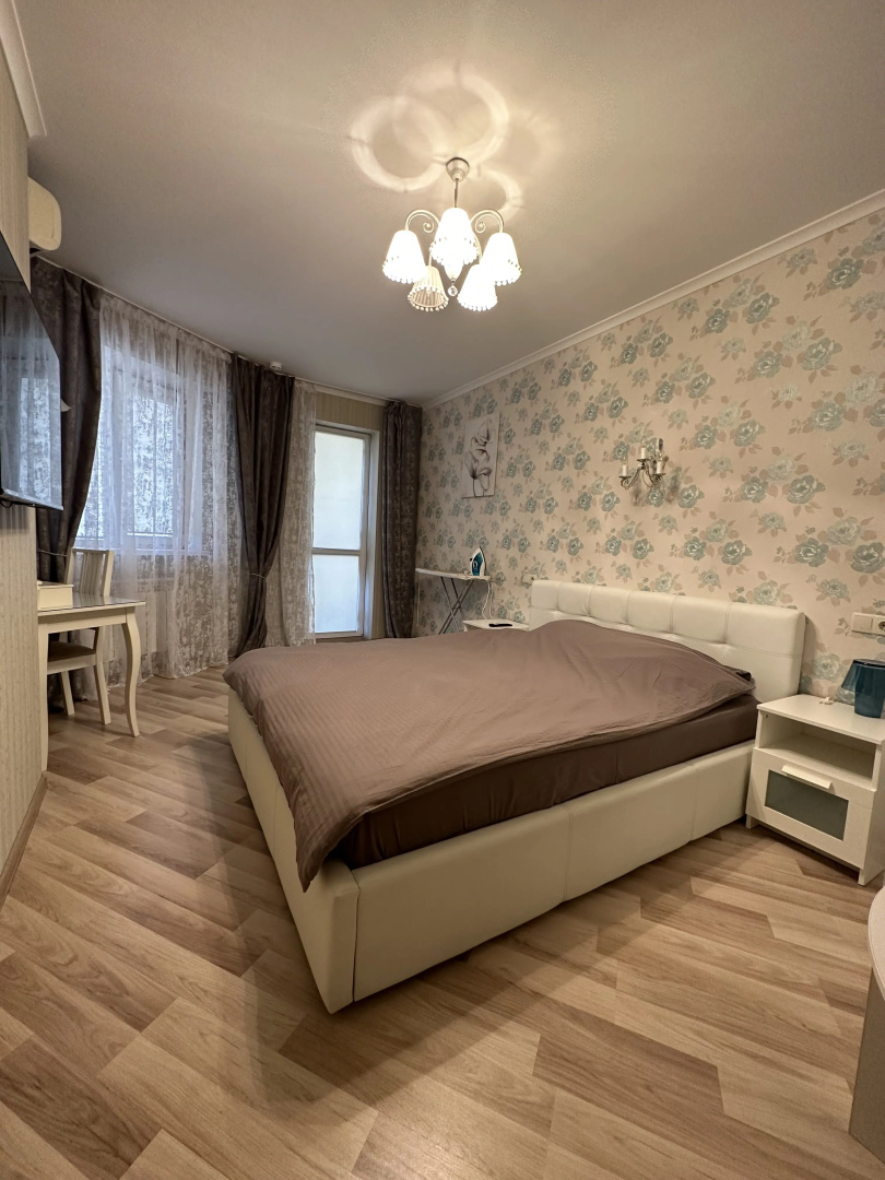Апартаменты Red City Lux