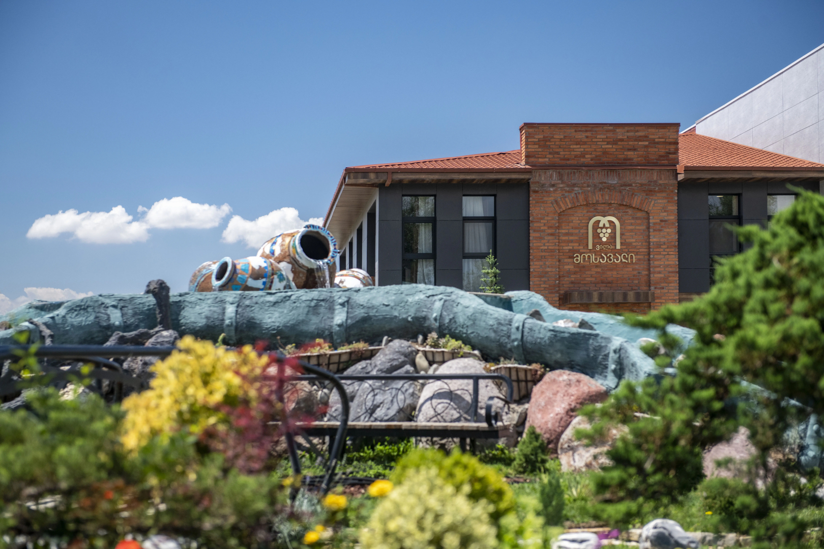 Курортный отель Mosavali