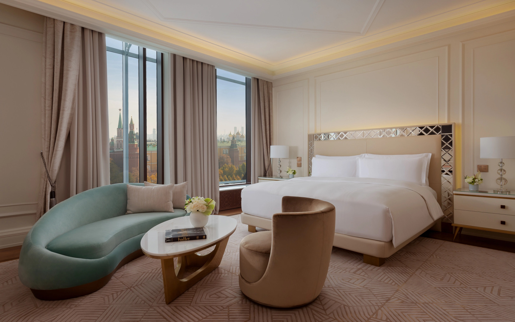 Отель Карлтон Москва