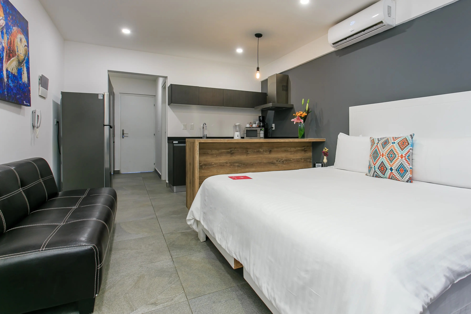 Апарт-Отель Studio 30 Condhotel by Nah Hotels