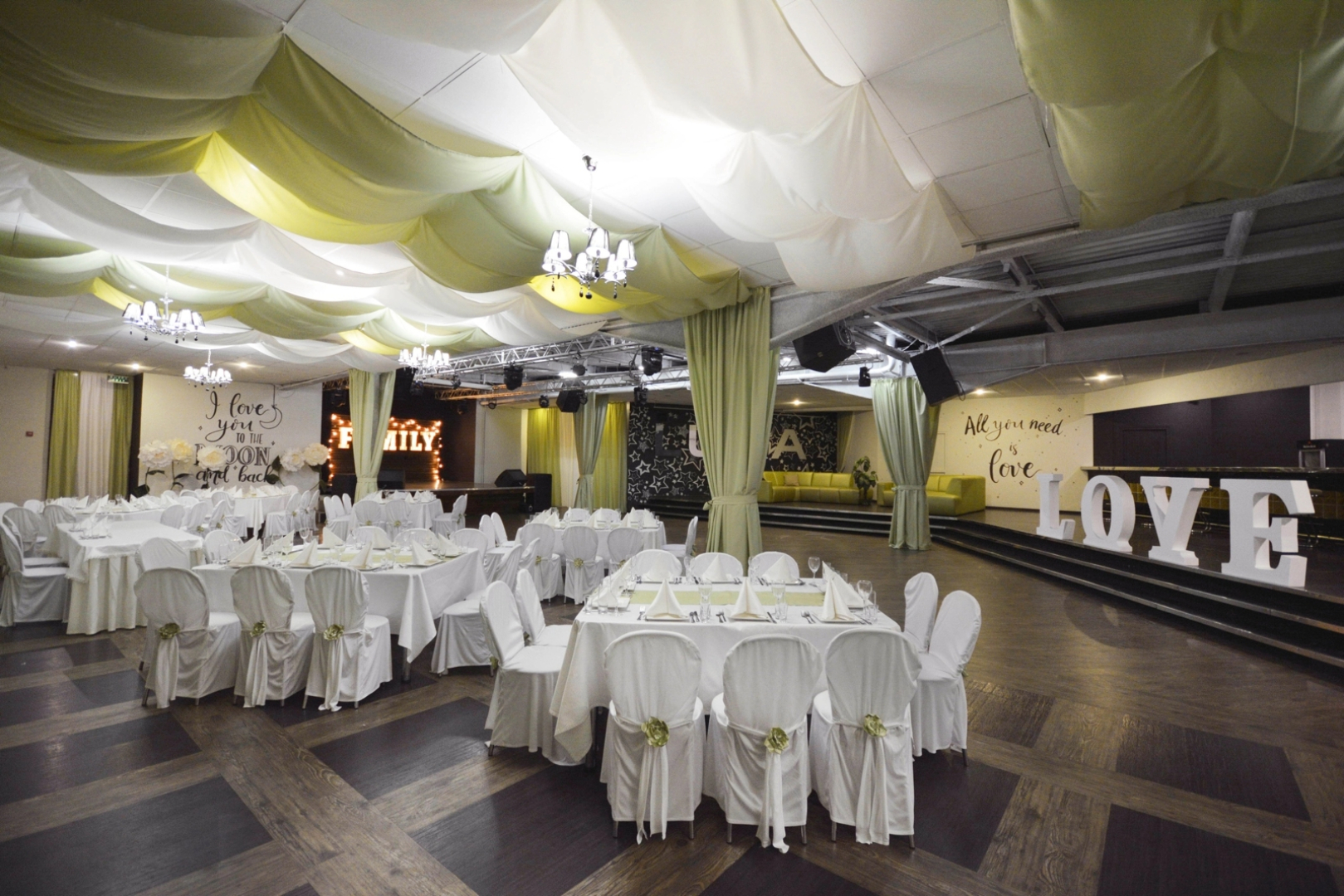 Семейный отель Луна